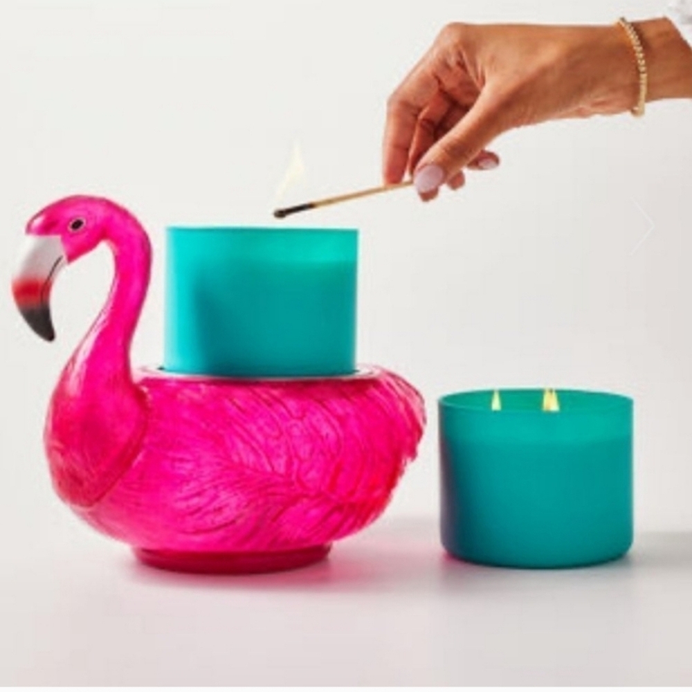 NWT Bath & BODY Works FLAMINGO 3 WICK LIGHT UP FLAMINGO ๐๐ - Picture 7 of 8